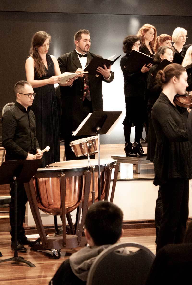 Strings-with-Voices-soloists