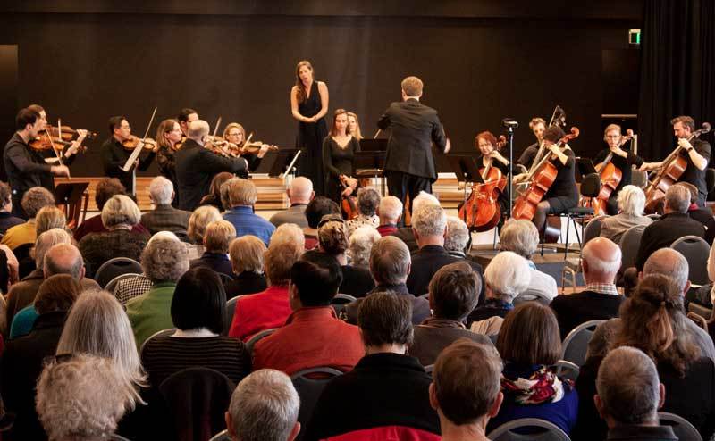 Strings-with-Voices-soprano-soloist-Susie-Bishop-with-Steel-City-Strings